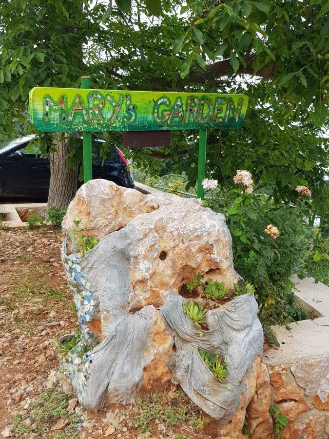 Mary'S Garden Tulisevica Exterior foto